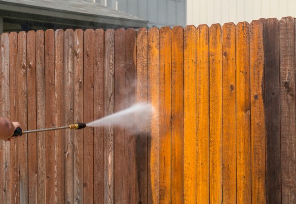 Fence Power Washing in Sheboygan