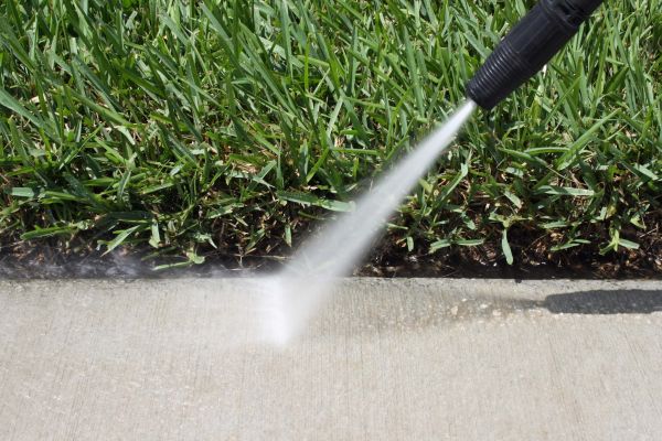 Sidewalk Cleaning in Sheboygan