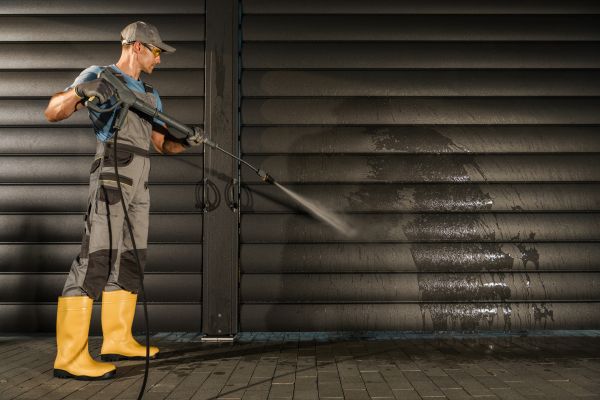 Garage Power Washing in Sheboygan