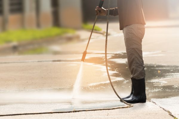 Residential Concrete Cleaning in Sheboygan
