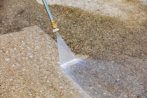 Driveway Pressure Cleaning in Sheboygan