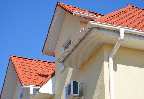 Cost of Soffit Cleaning in Sheboygan