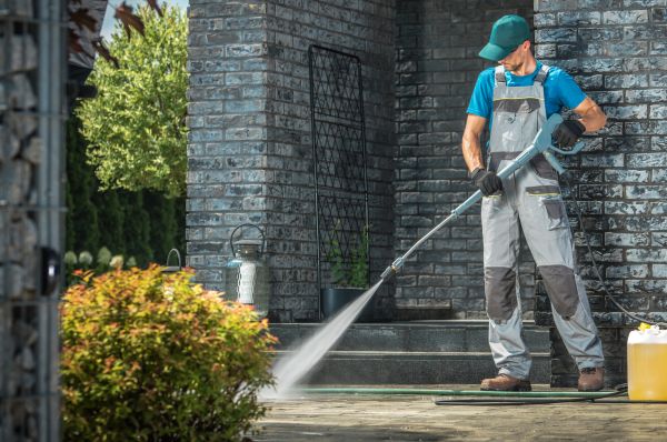 Outside House Cleaning in Sheboygan
