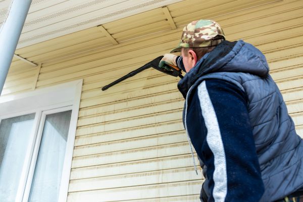 Vinyl Siding Pressure Cleaning in Sheboygan