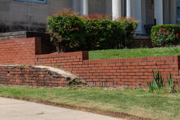 Retaining Wall Cleaning in Sheboygan