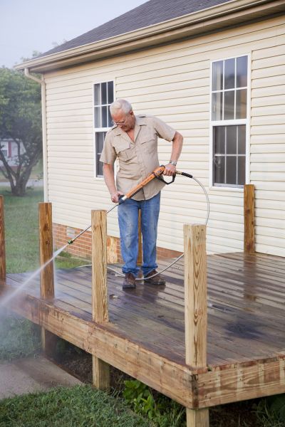 Deck Mold Cleaning in Sheboygan